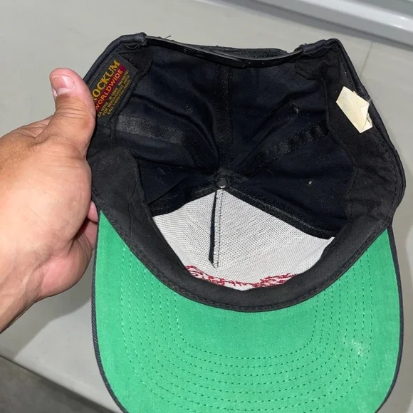 1994 Brockum SnapBack Hat Metallica black used
